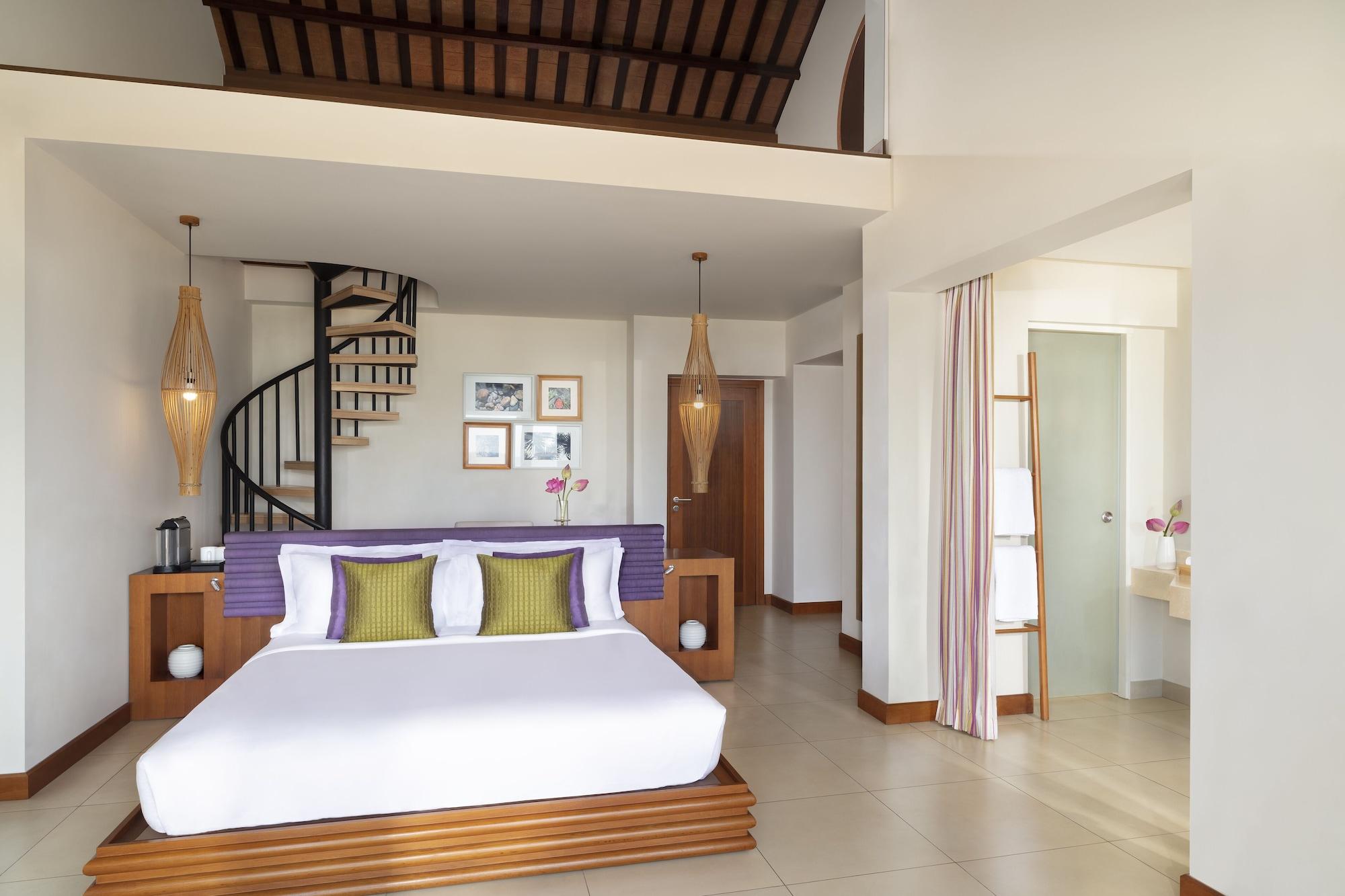 Avani Quy Nhon Resort Экстерьер фото