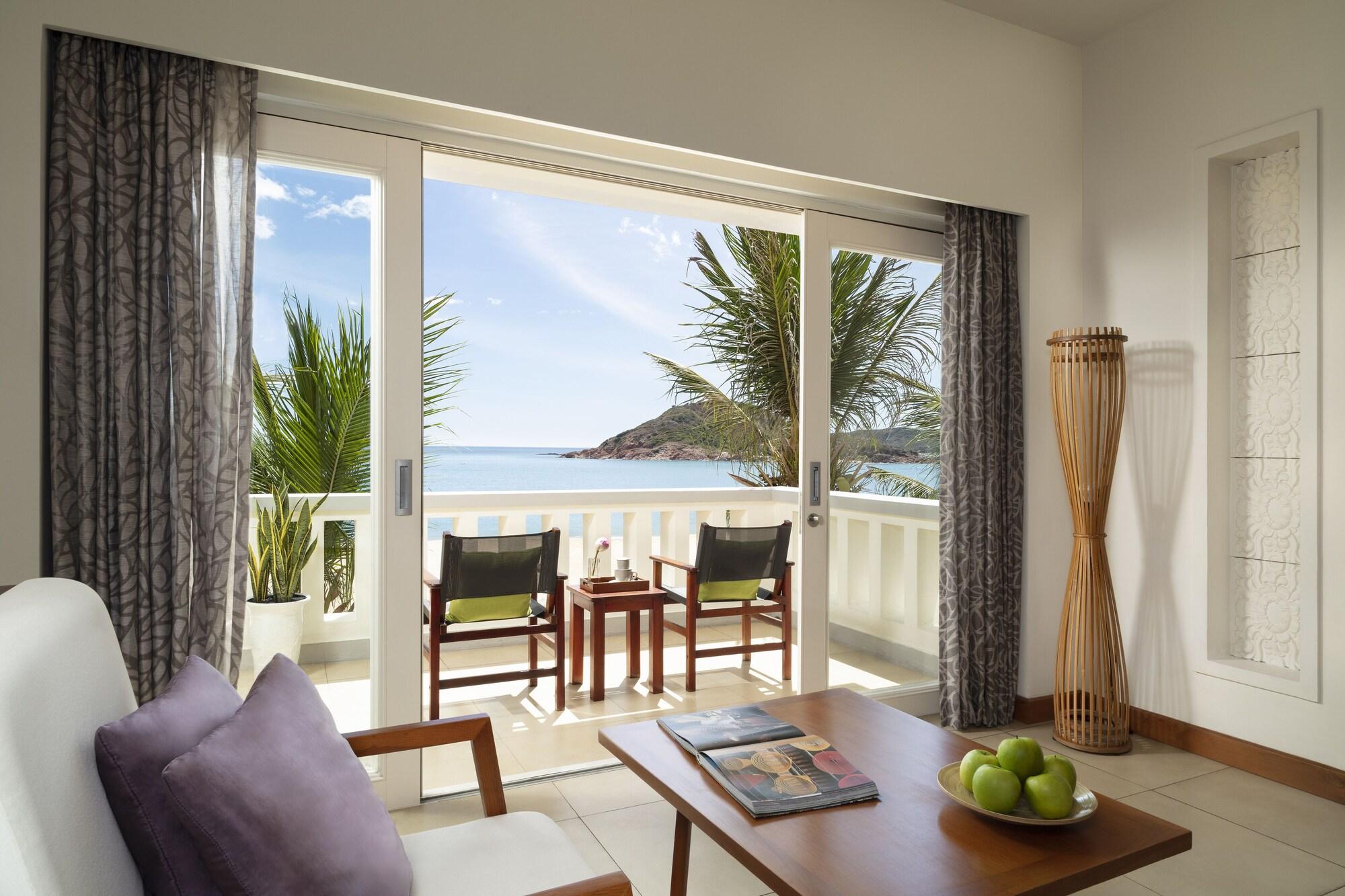 Avani Quy Nhon Resort Экстерьер фото