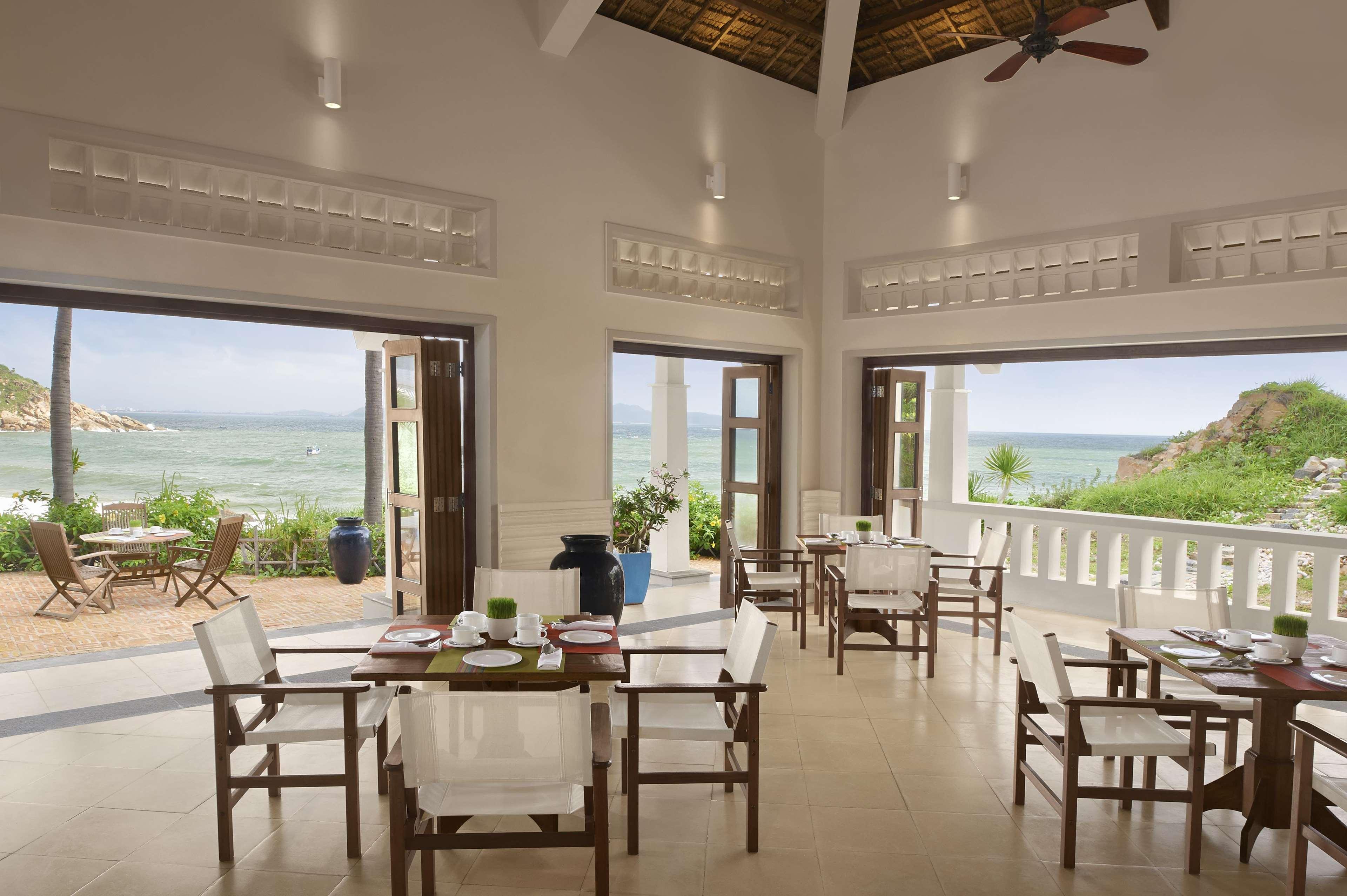 Avani Quy Nhon Resort Экстерьер фото